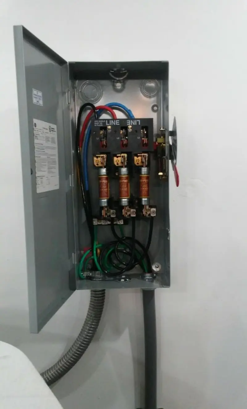Three-phase disconnect switch installed for Electrical Wiring & Rewiring in Indian Wells